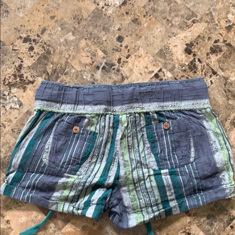 DAYTRIP SHORTS - Picture 4 of 4